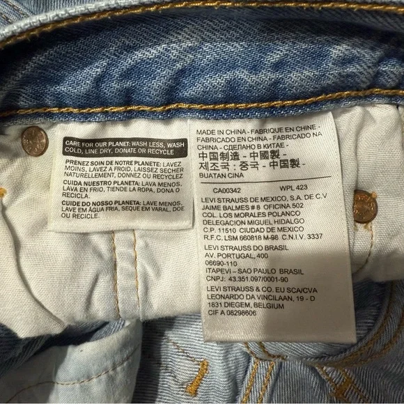 Levi’s 501 Vintage Styled Light Blue Distressed Denim Women’s Shorts 29” waist - Picture 10 of 14